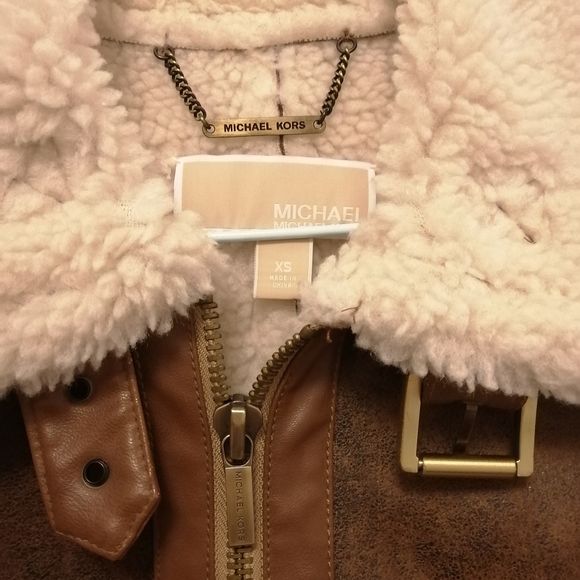 Like brand new. - Picture 4 of 13